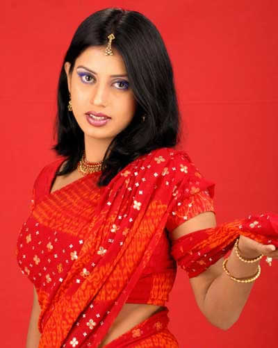 model-urmila