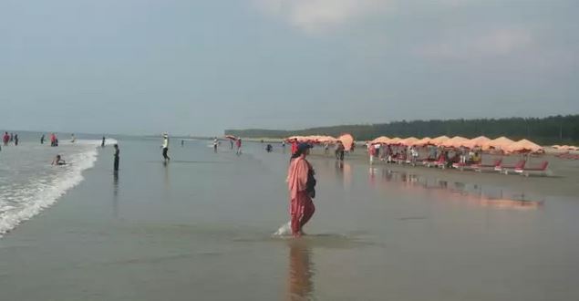 Coxs bazar sea beach length 125km
